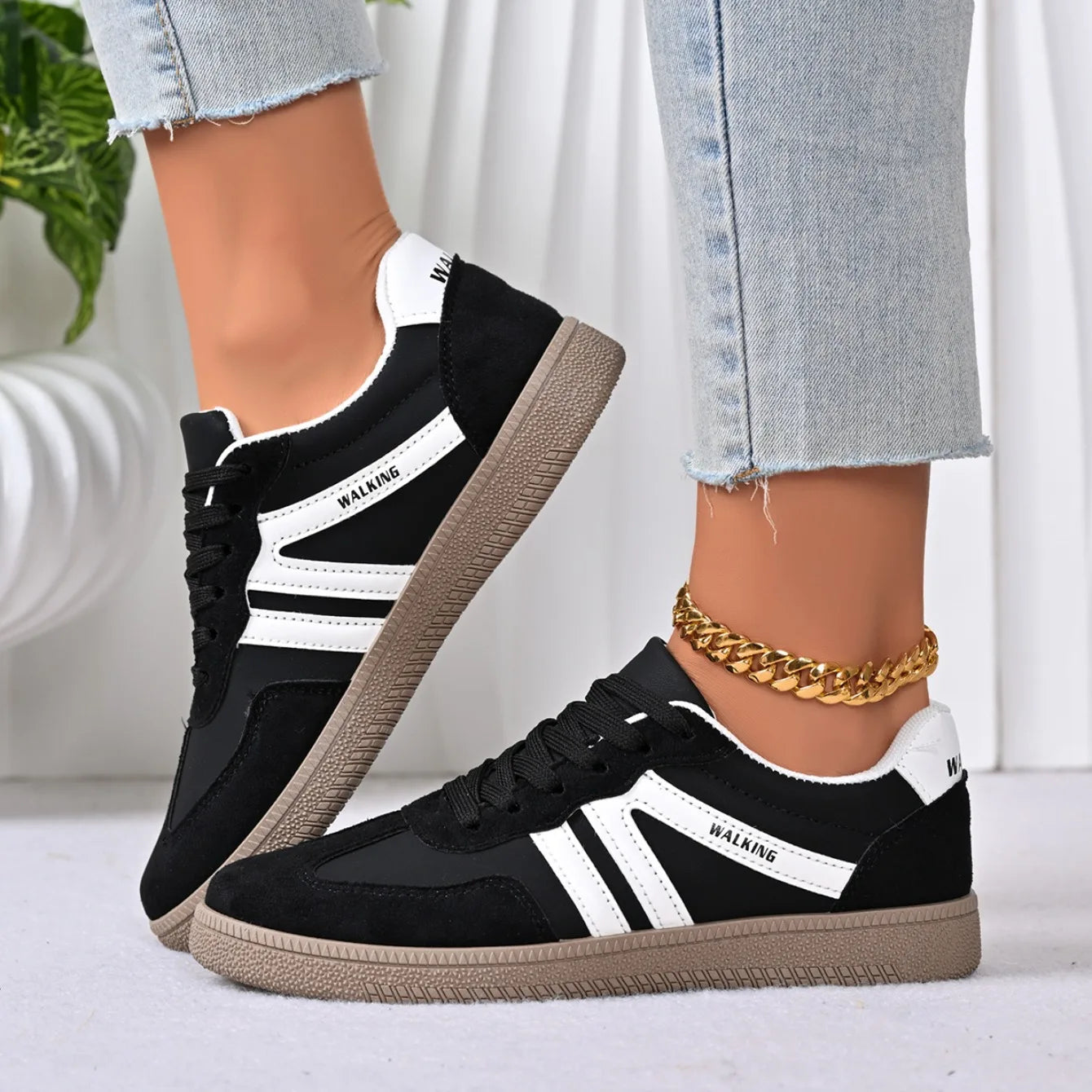 Tênis Feminino Casual de Couro PU Respirável e Antiderrapante