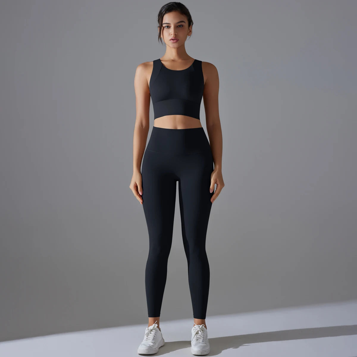 Conjunto Feminino Esportiva StreetWear Com Top e Calça Fitness