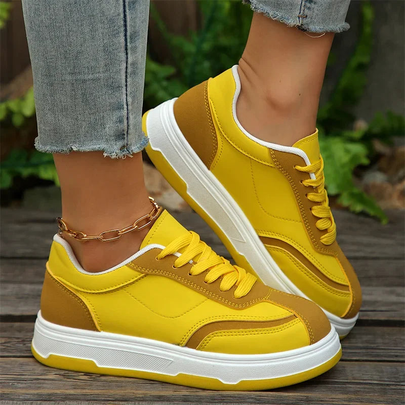 Tênis Feminino Casual Plataforma de Couro Sintético Vulcanizado