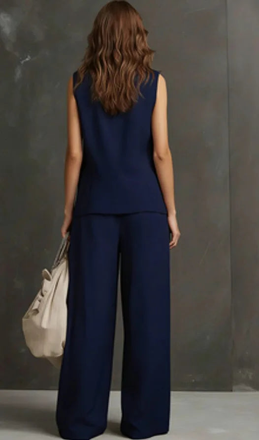 Conjunto Feminino Estilo Despojado Composto por Calça e Blusa Sem Mangas