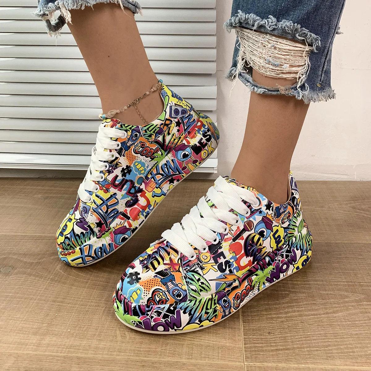 Tênis Feminino de Couro Graffiti