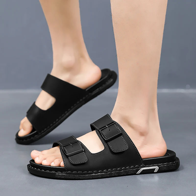 Sandália Masculina com Fivela Caldrava