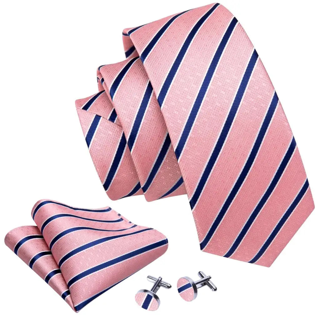 Kit Gravata Masculina Listrada de Seda com Lenço
