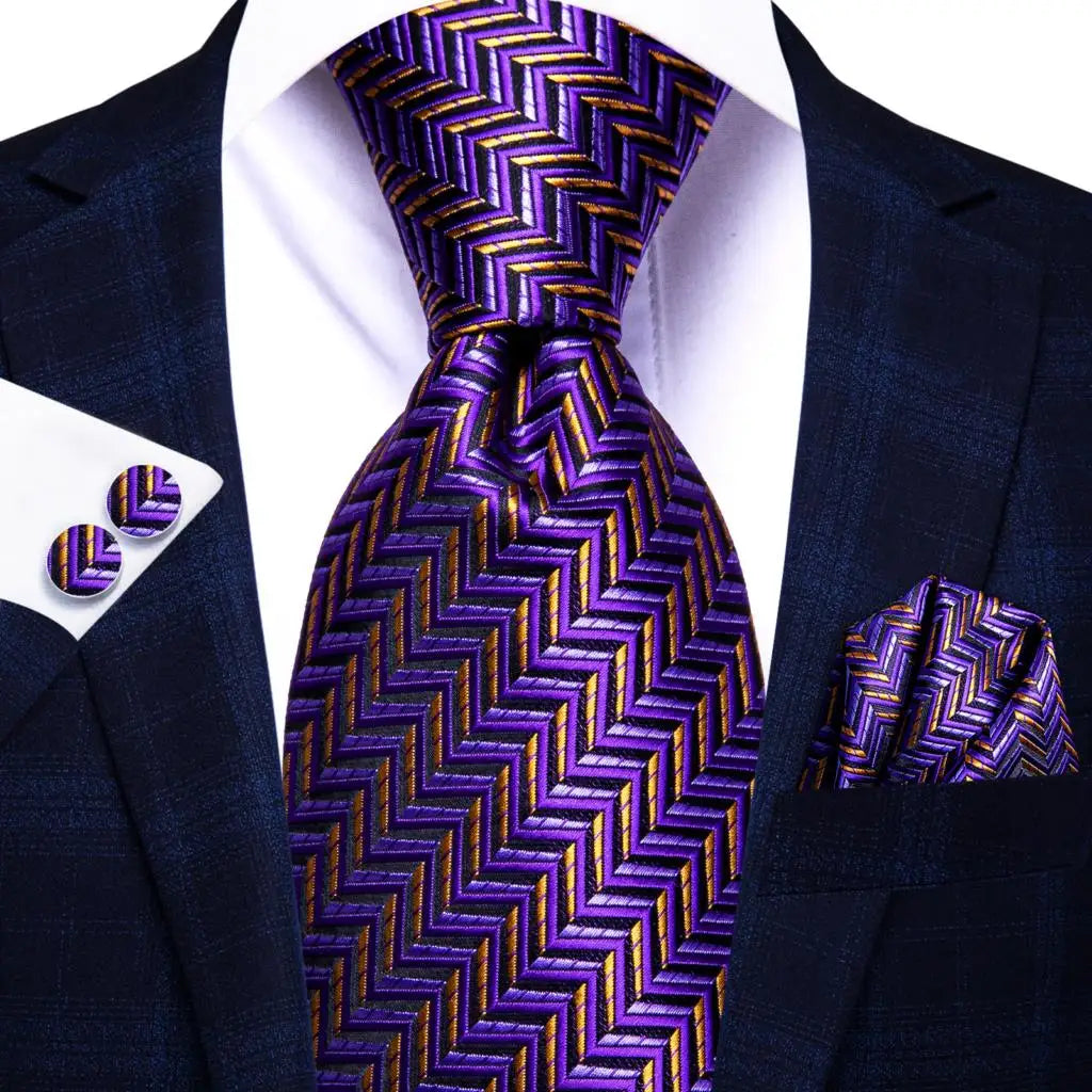 Gravata Masculina de Luxo com Acessórios