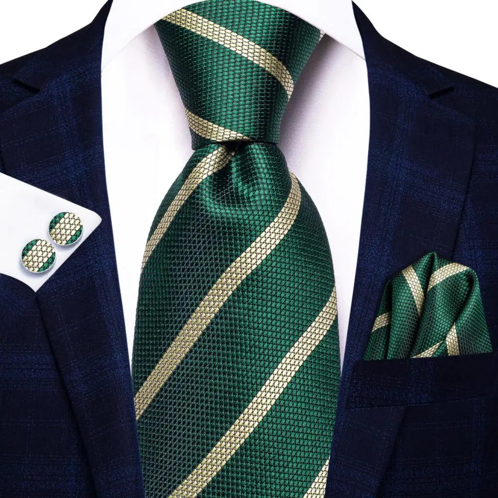 Gravata Masculina Verde Listrado Paisley de Luxo com Acessórios