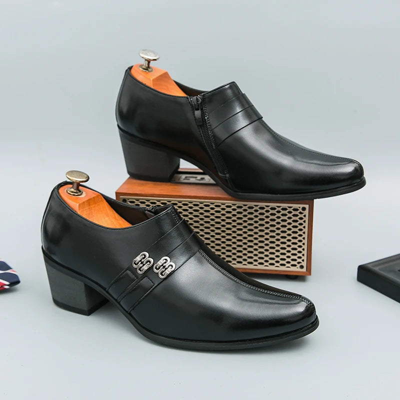 Sapato Masculino Clássico com Salto Alto 5,5cm