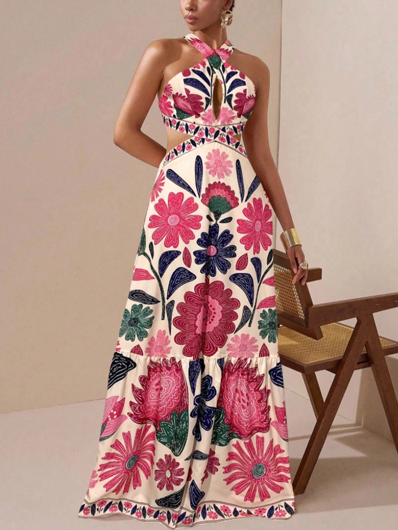 Vestido Longo Feminino Estampa Floral Decote Halter by Loja Bruna Modas