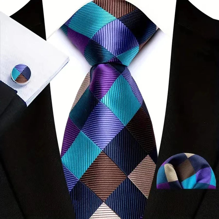 Gravata Masculina de Luxo em Jacquard Listrada