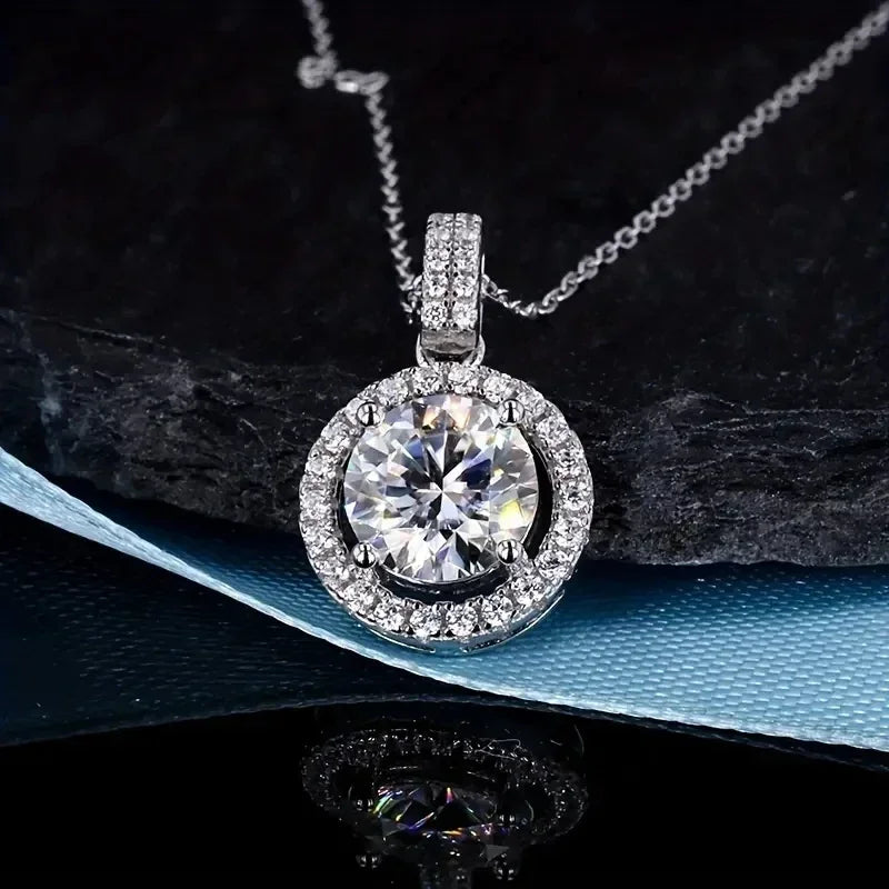 Colar Feminino de Luxo Moissanite