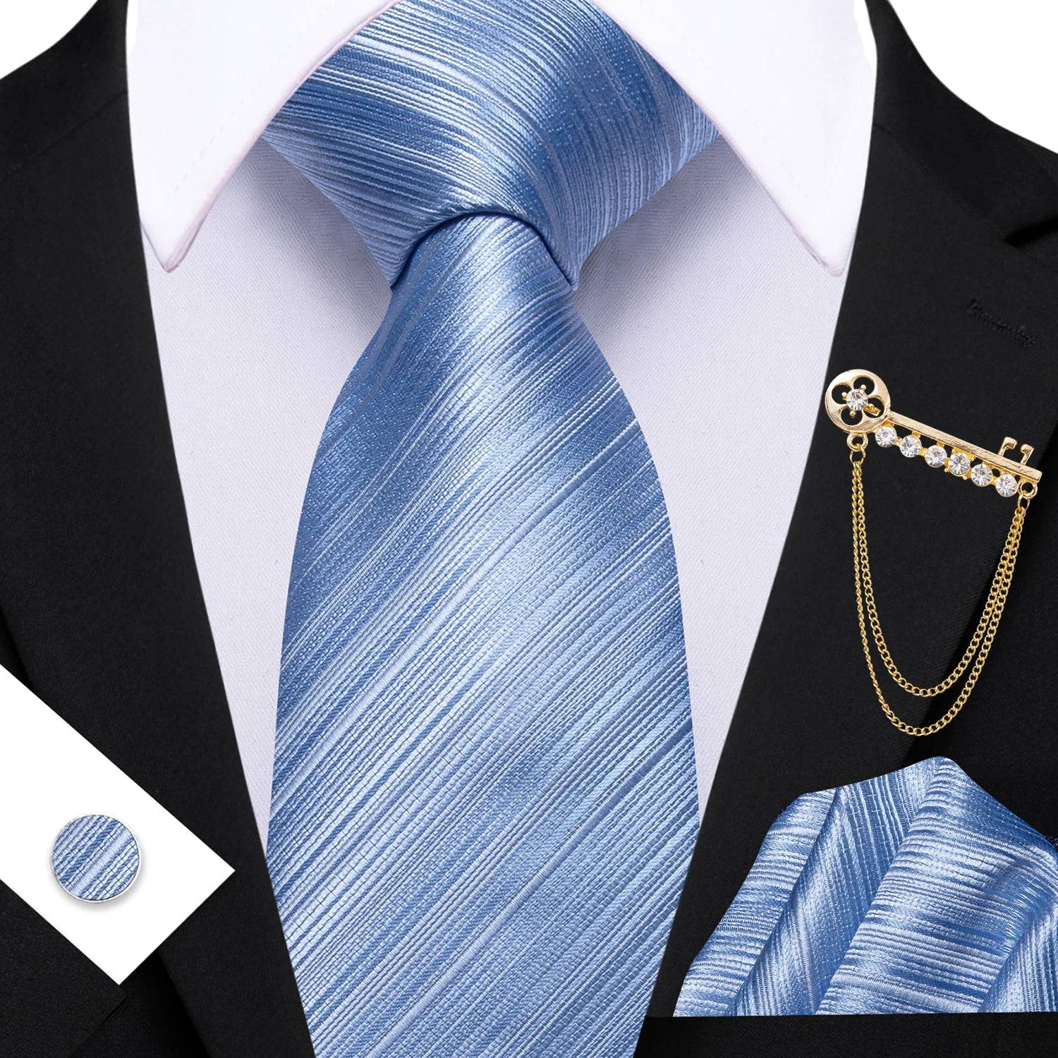 Conjunto de Gravata Masculina Listrada com Lenço de Bolso