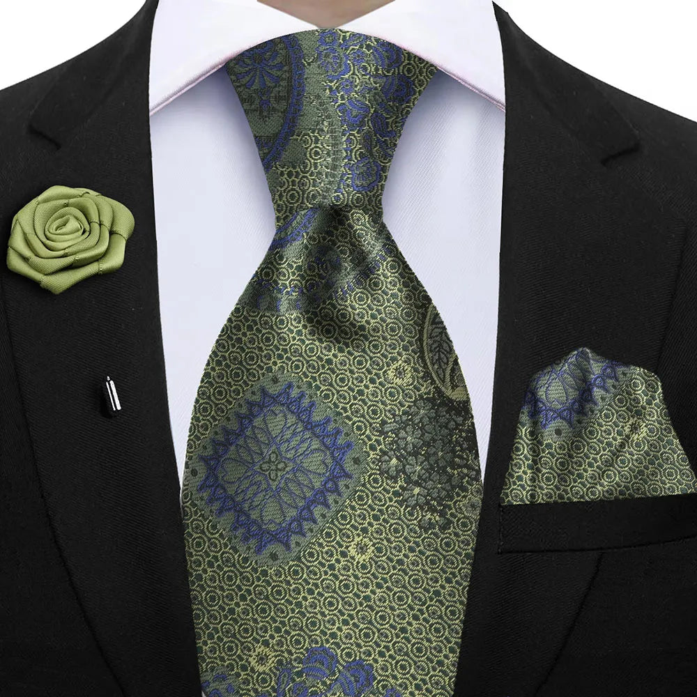 Gravata Masculina Floral com Lenço e Broche