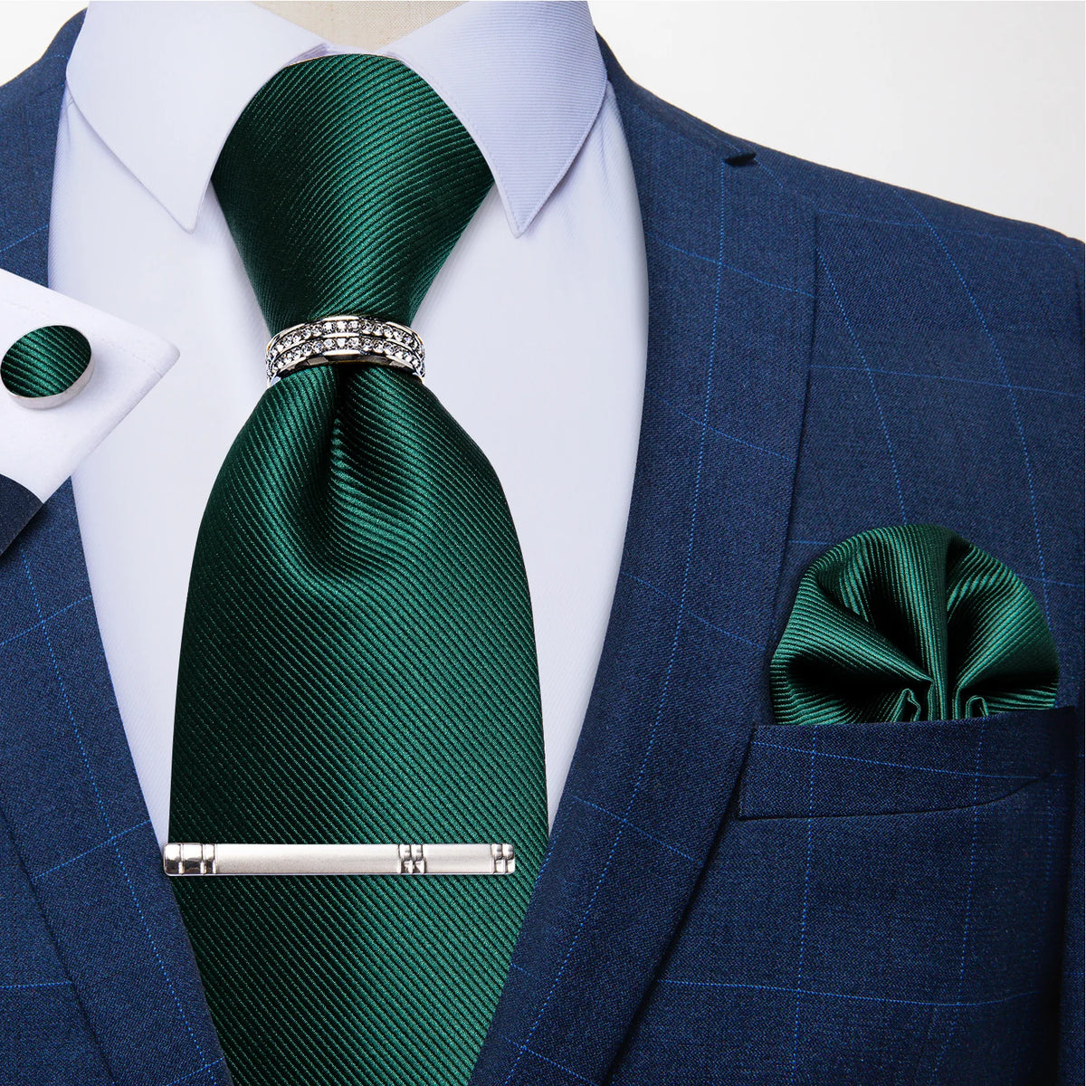 Gravata Masculina Plissada de Luxo com Acessórios