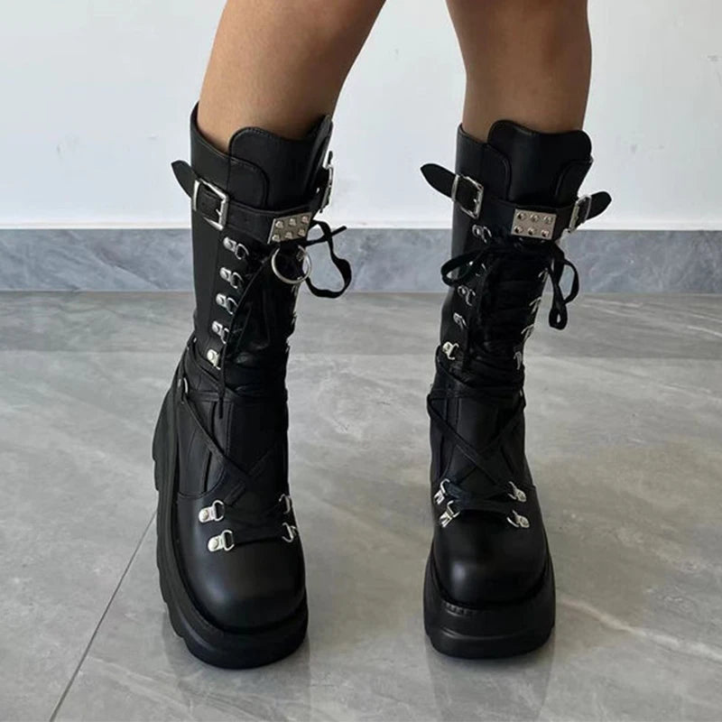 Bota Cano Alto Style Gótico