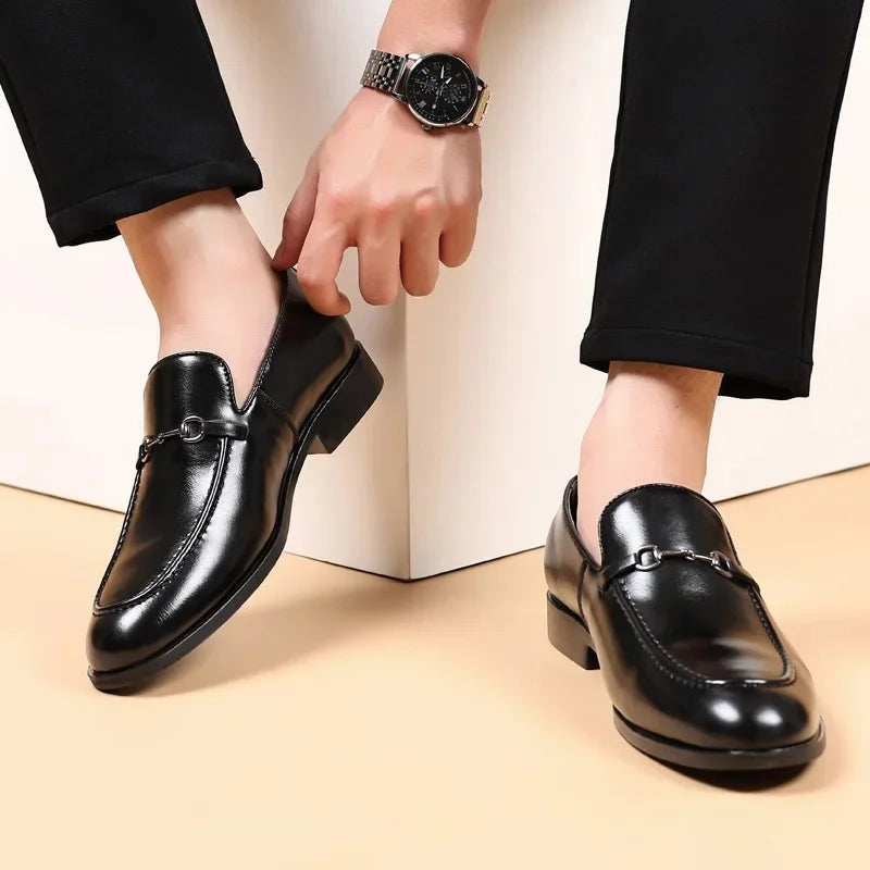 Sapato Masculino Casual Couro PU Bico Fino by Loja Bruna Modas