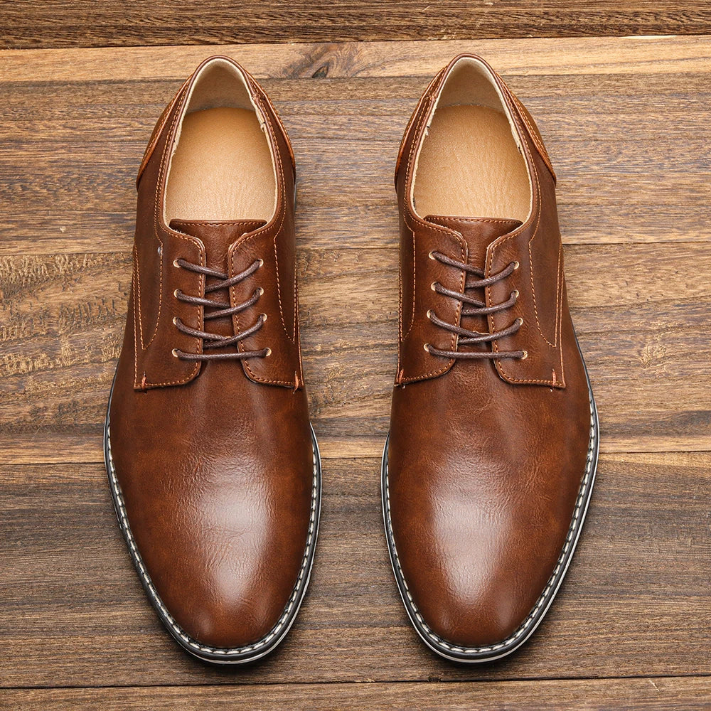 Sapato Mocassim Masculino de Couro Sintético