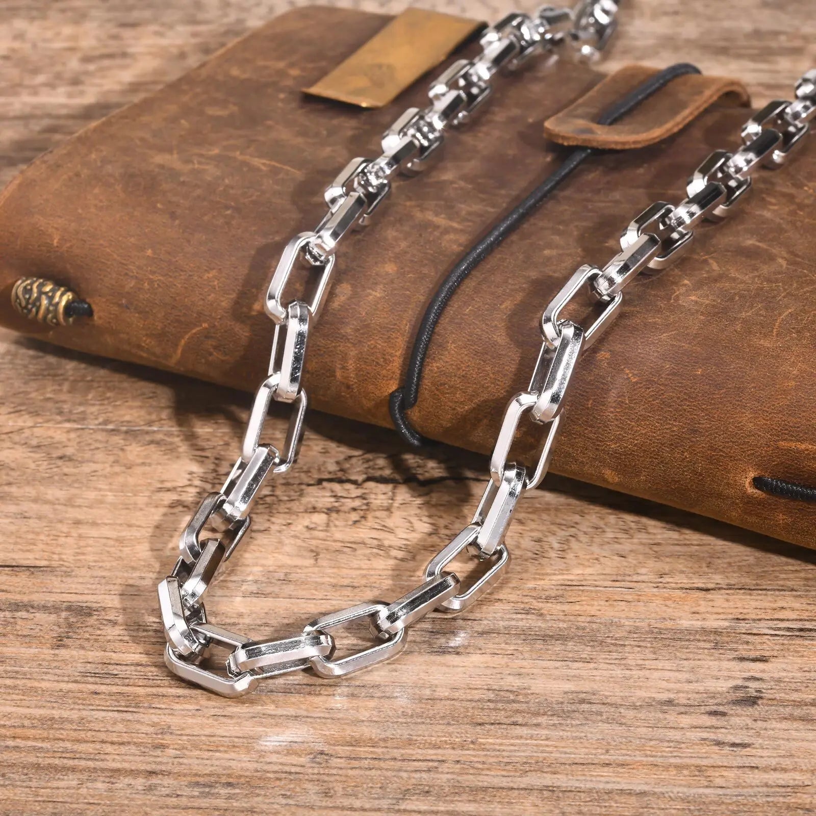 Colar Masculino de Aço Inoxidável Bryan