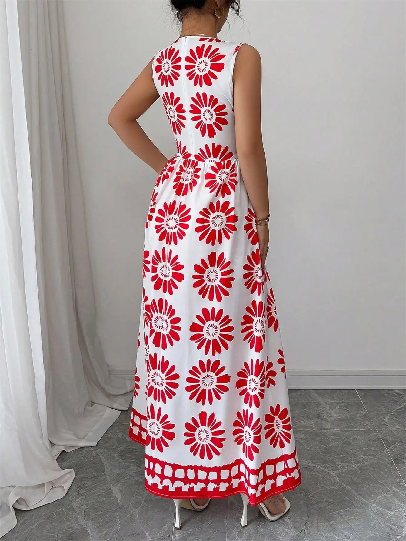 Macacão Feminino Retrô Estampado by Loja Bruna Modas