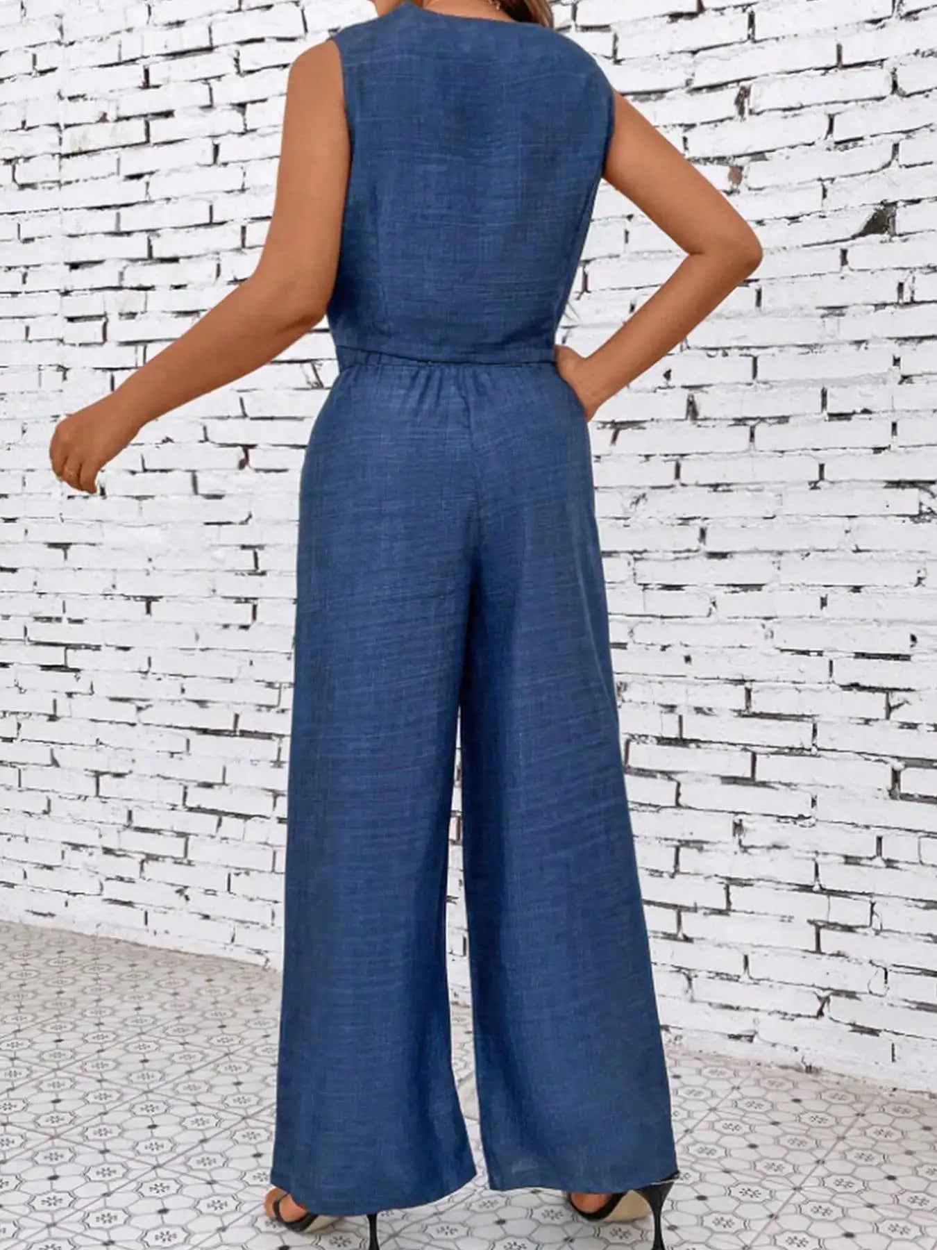 Conjunto Feminino Sem Mangas Blusa Decote V E Calças De Pernas Largas