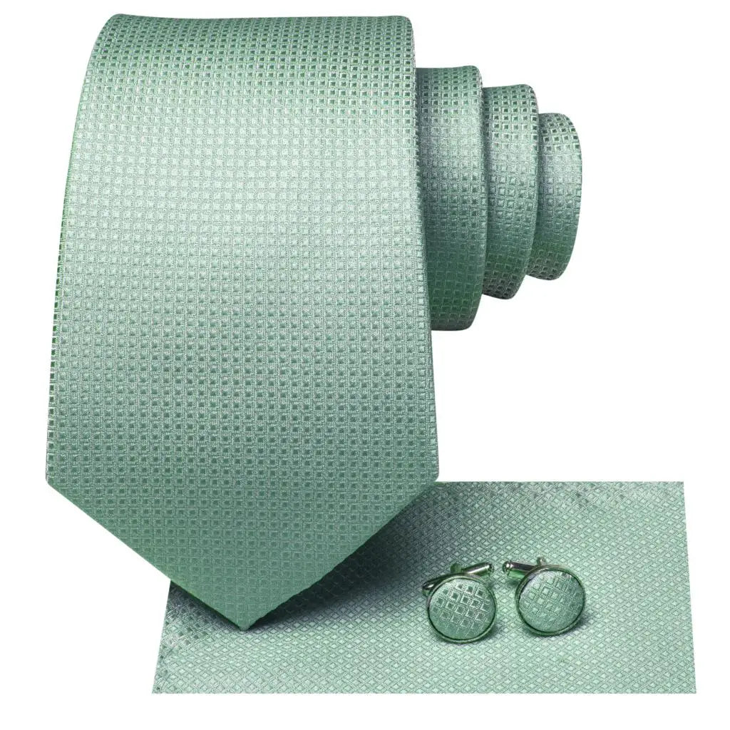 Gravata Masculina de Seda Verde Menta com Acessórios by Loja Bruna Modas