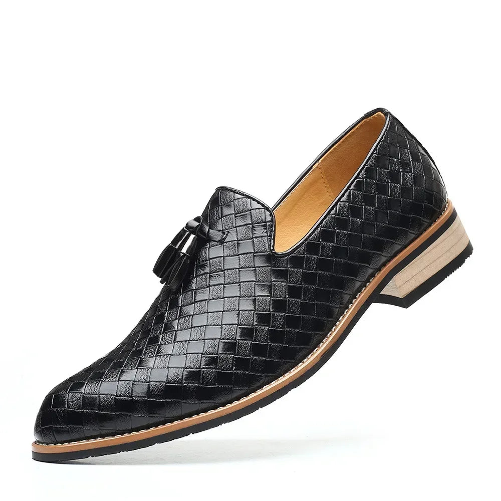 Sapato Masculino Casual Xadrez em Couro Sintético