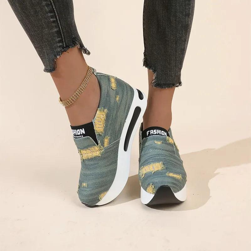 Tênis Feminino Casual Denim Rasgado