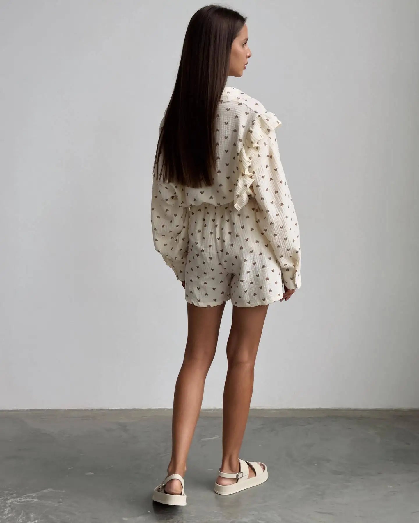 Conjunto Feminino Short e Camisa Bianca