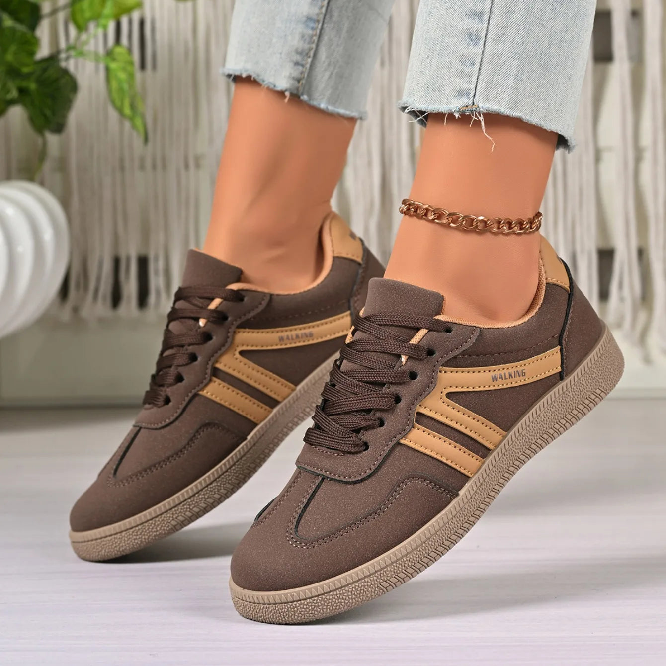 Tênis Feminino Casual de Couro PU Respirável e Antiderrapante