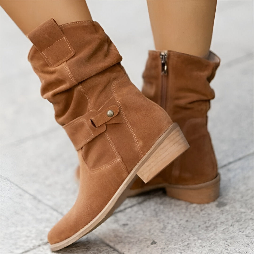 Bota Feminina de Camurça Arianne - Mais Vendido