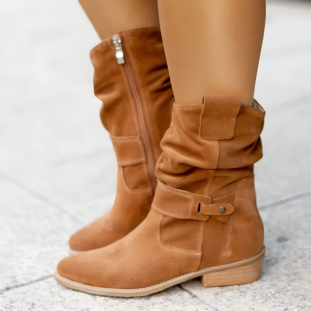 Bota Feminina de Camurça Arianne - Mais Vendido