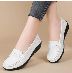 Mocassins de Couro Genuíno Feminino Conforto e Estilo Casual