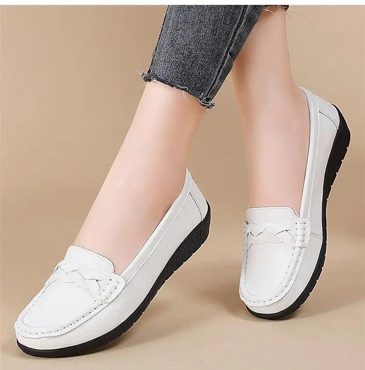 Mocassins de Couro Genuíno Feminino Conforto e Estilo Casual