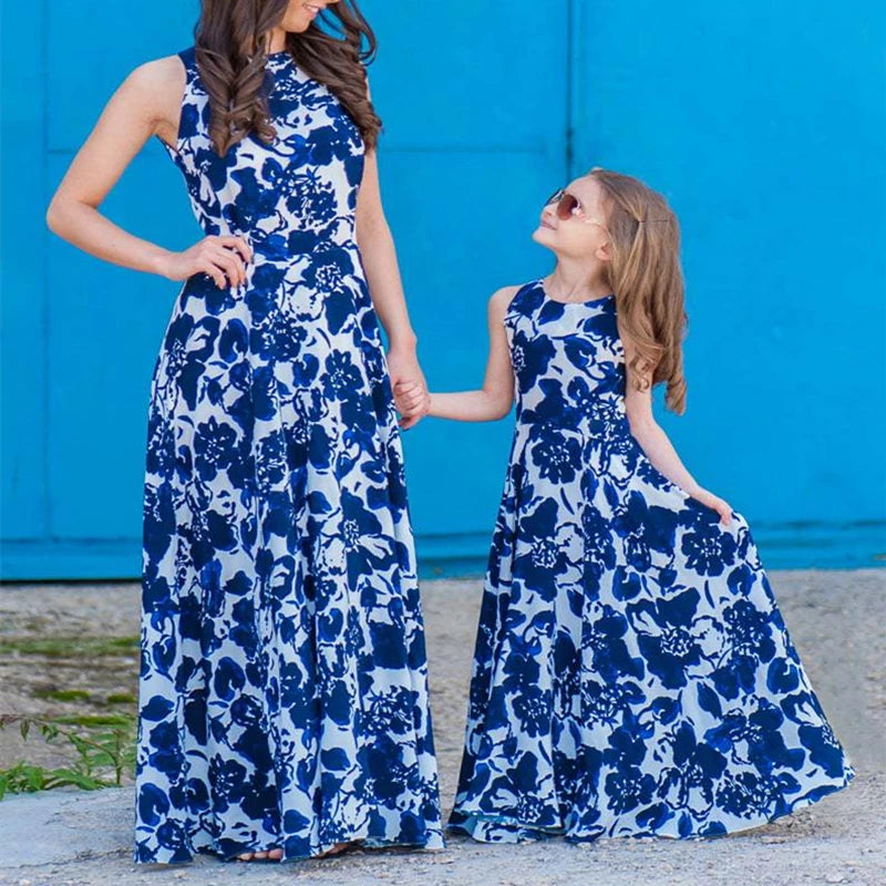 Vestido Longo Tal Mãe e Tal Filha Estampa Floral