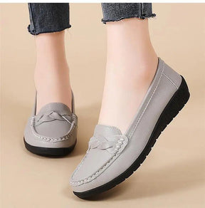 Mocassins de Couro Genuíno Feminino Conforto e Estilo Casual