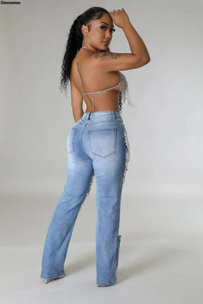 Calça Feminina Jeans Rasgada com Strass