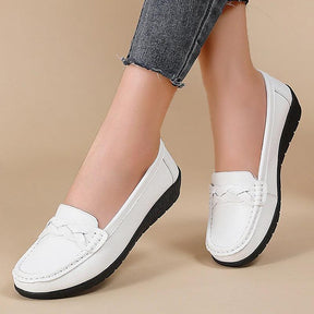 Mocassins Feminino em Couro Genuíno | Conforto e Estilo