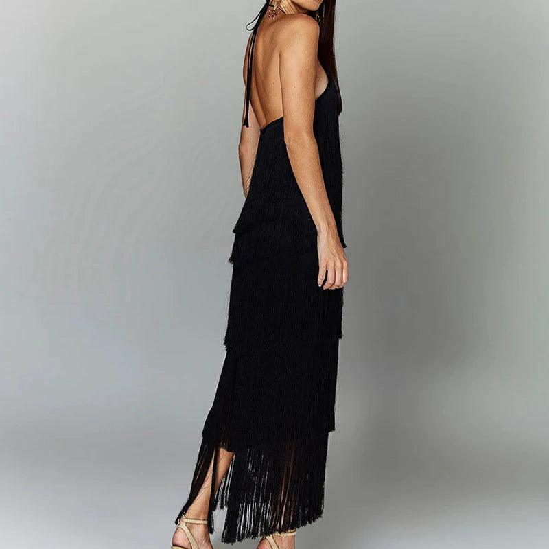Vestido de Festa Halter com Borlas – Elegância Atemporal
