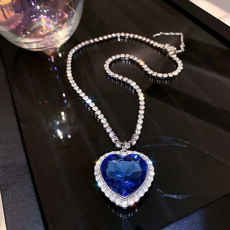 Colar Feminino Coração do Oceano Azul