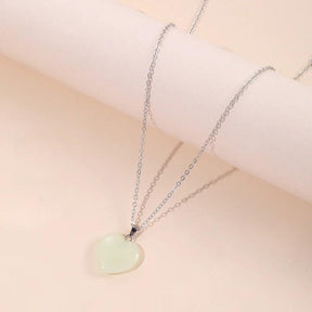 Colar Feminino Luminoso com Pingente Brilho Noturno