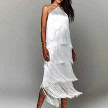 Vestido de Festa Halter com Borlas – Elegância Atemporal
