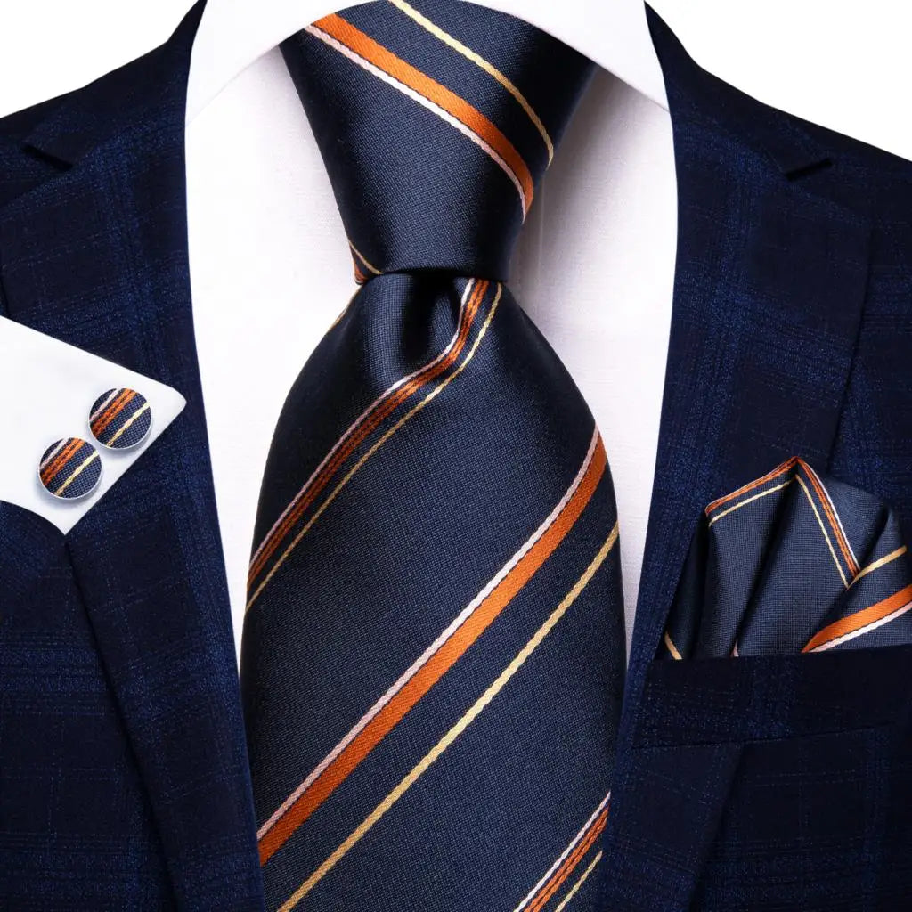 Conjunto de Gravata Masculina de Seda Clássico com Lenço e Abotoaduras