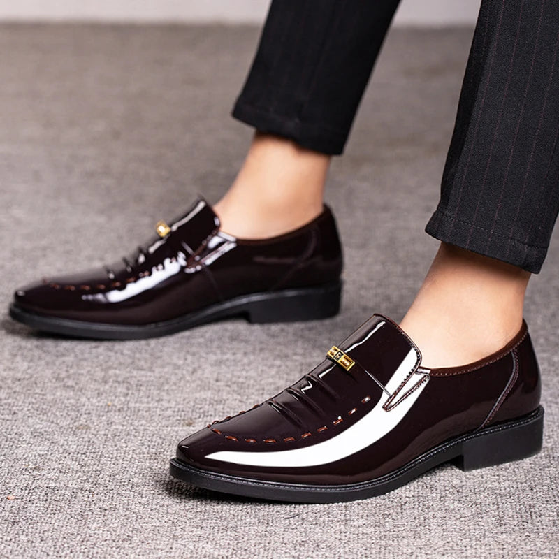 Sapato Social Masculino Oxford de Verniz