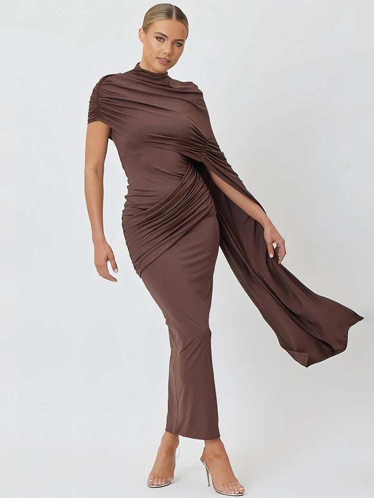 Vestido Feminino Drapeado com Gola Alta Elegante