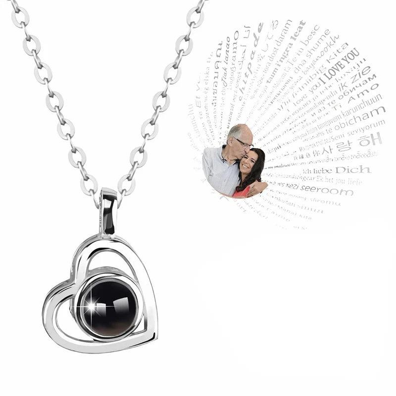 Colar Personalizado com Foto e "Eu Te Amo" em 100 Idiomas