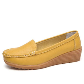 Couro genuíno moda cunha mulheres apartamentos sapatos retro mulher deslizamento em sapato feminino mocassins confortáveis tenis feminino plus size