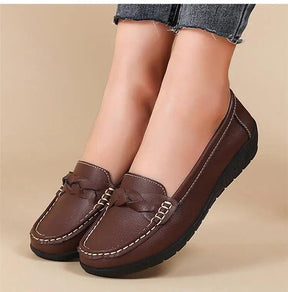 Mocassins Feminino em Couro Genuíno | Conforto e Estilo