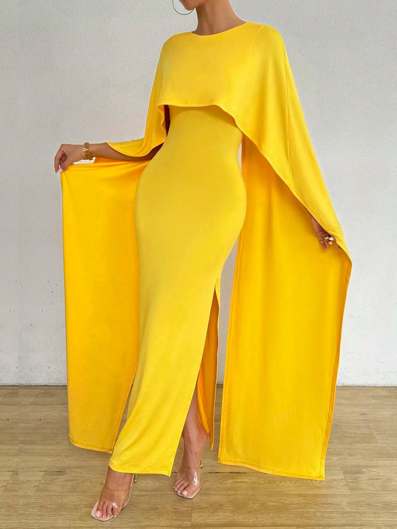 Vestido Longo Feminino Elegante com Capa Amarela