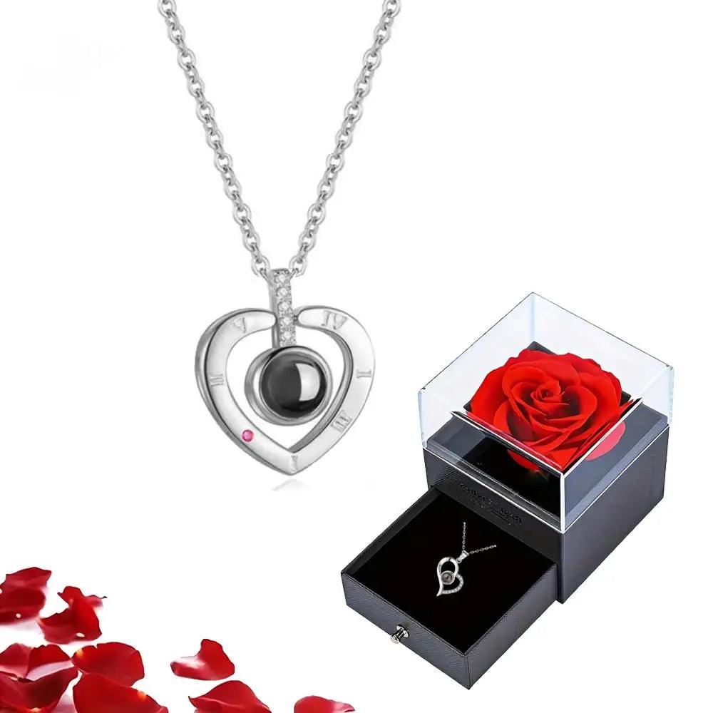 Colar Feminino  "Eu Te Amo" em 100 Idiomas – Com Rosa e  Caixa de Presente