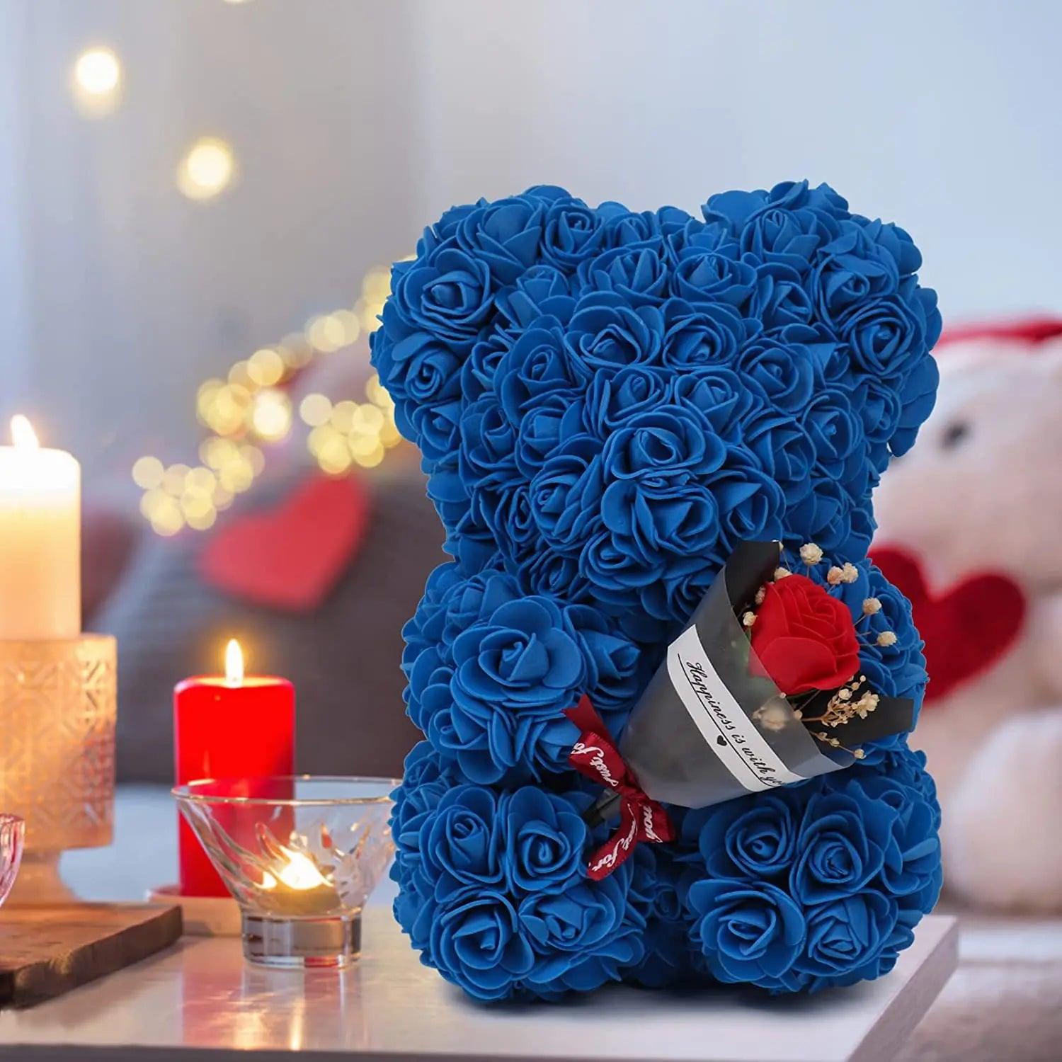 Urso de Rosas com Buquê 24cm – Presente Romântico Criativo