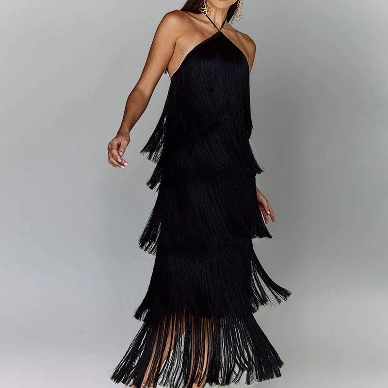 Vestido de Festa Halter com Borlas – Elegância Atemporal