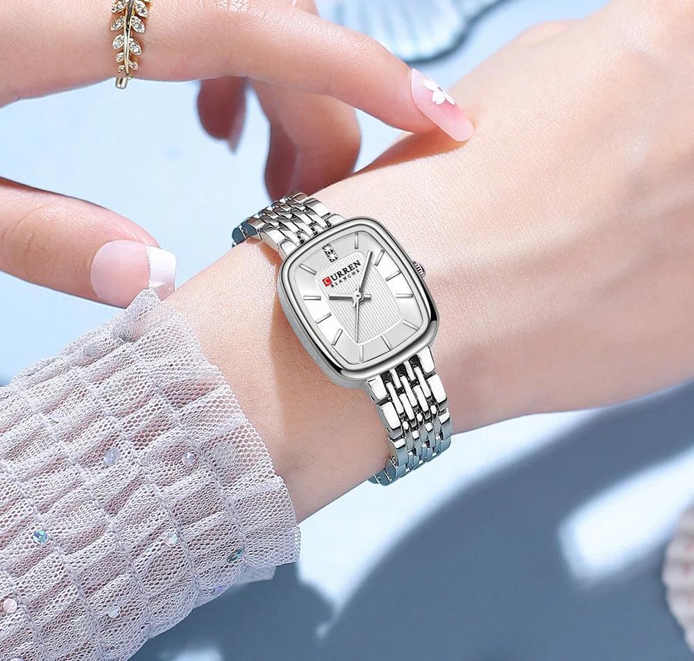 Relógio Curren Feminino Pulseira de Aço